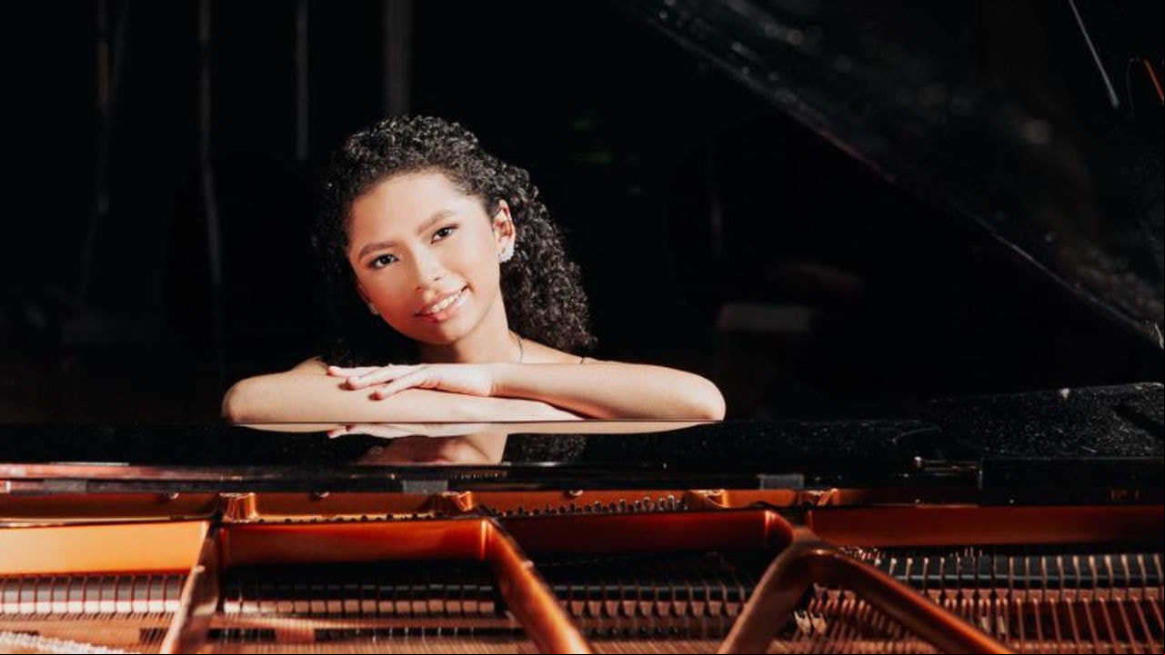 A pianista Patrícia Yamazaki, que promete encantar e fazer sonhar com Mozart e a Orquestra Sinfônica de Minas Gerais, na série "Concertos da Liberdade", pelo Dia dos Namorados, dia 11, no Grande Teatro Cemig Palácio das Artes