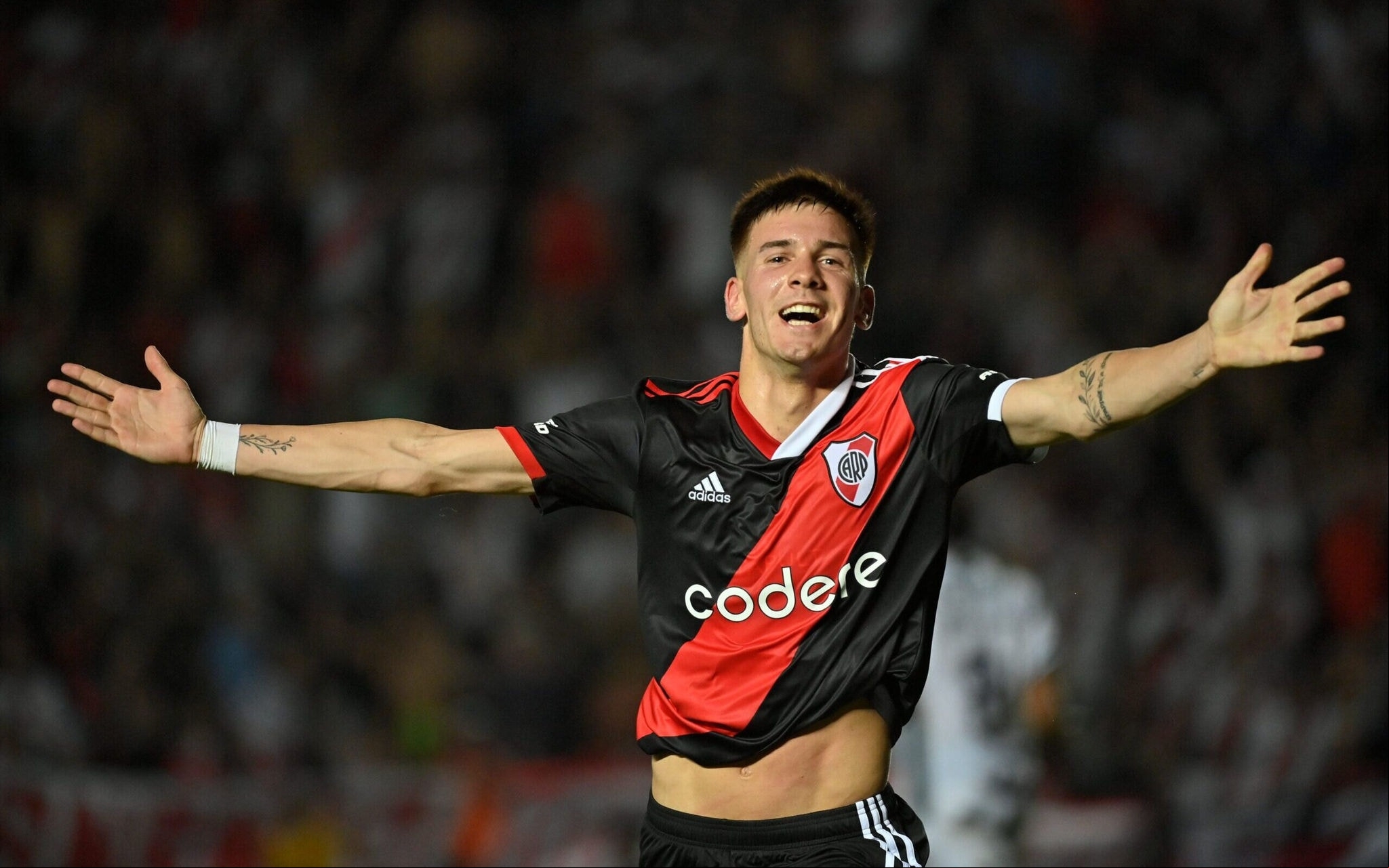 Franco Mastantuono, do River Plate, irá para o Real Madrid. (Foto: Reprodução/River Platre)